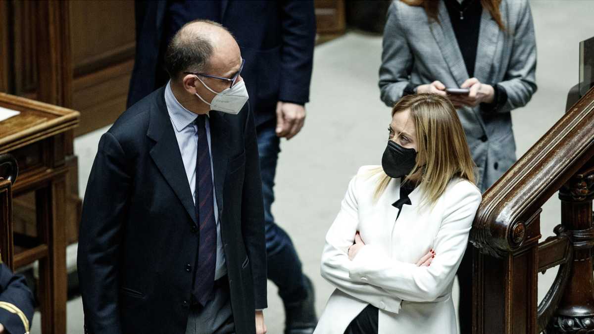 Immagine di Il Pd si attrezza per il bipolarismo con Meloni mentre Salvini affonda