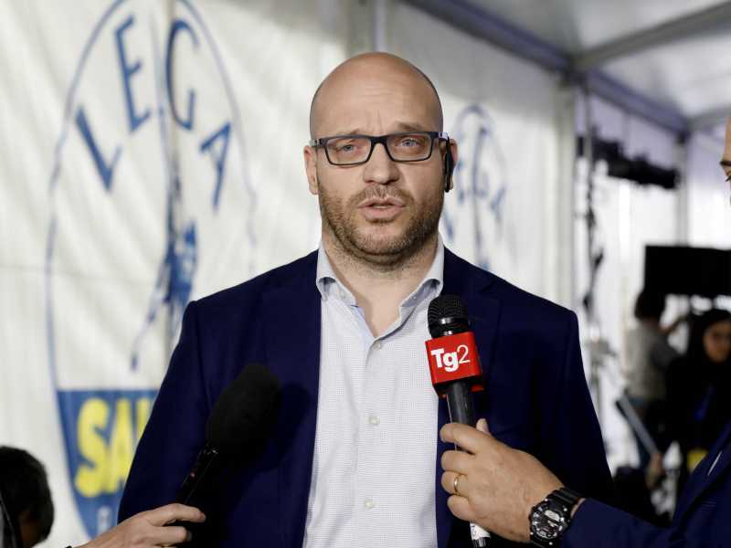 "Noi filo Putin? Era un altro contesto. Ora è cambiato tutto". Parla il leghista Fontana
