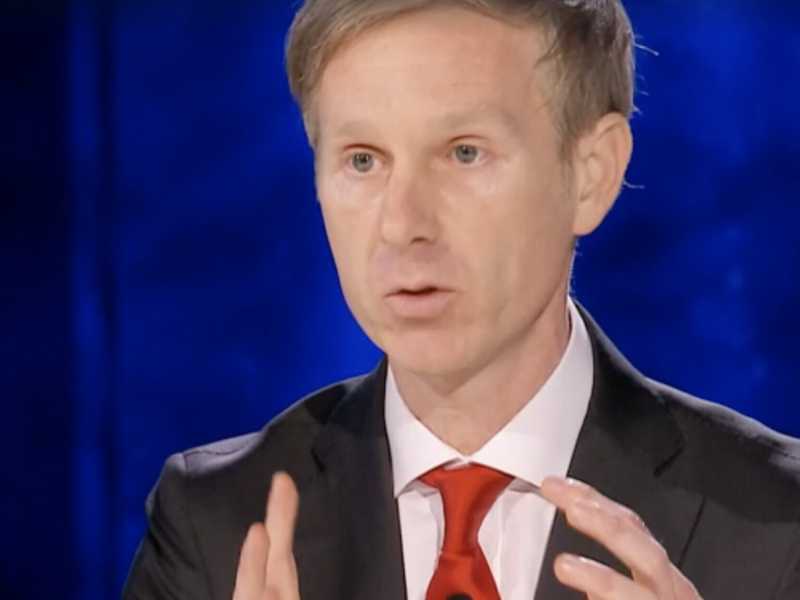 Contratto Rai per Orsini, l'idolo dei putiniani. "2.000 euro a puntata da Cartabianca"