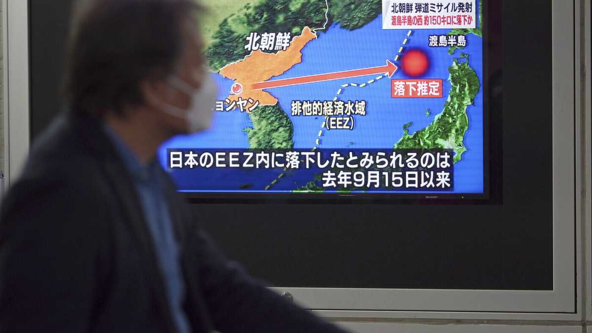 Immagine di Mentre il mondo guarda alla Russia, Pyongyang lancia il missile più potente che ha