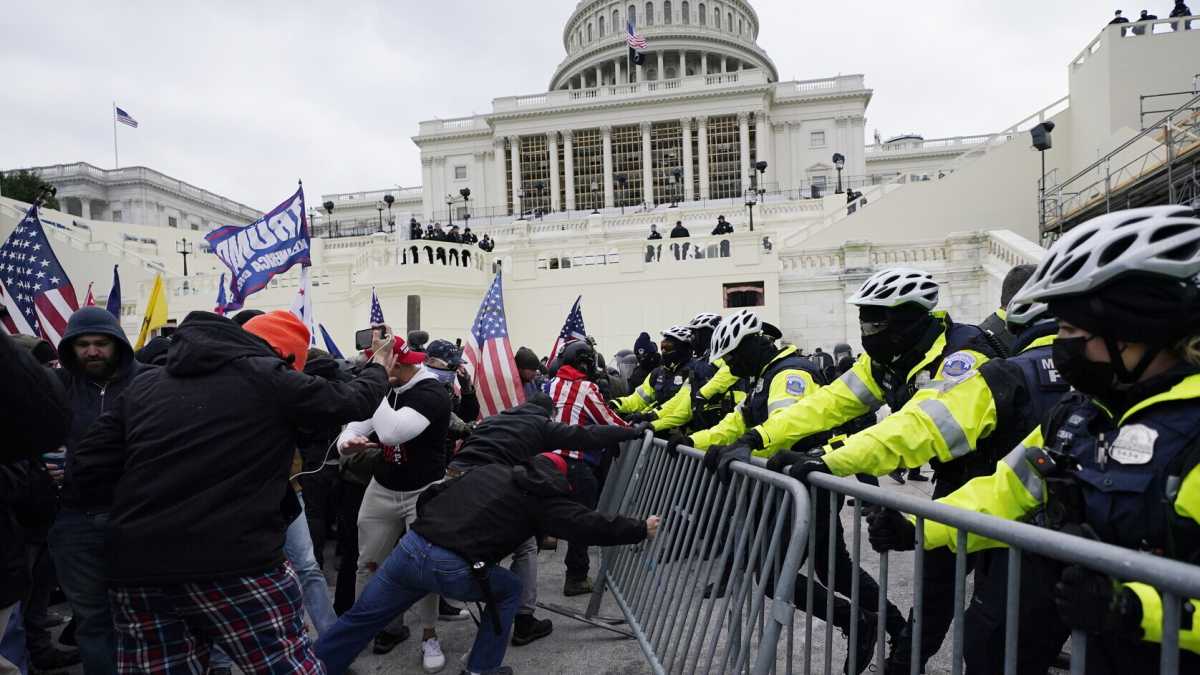 Immagine di Le pressioni eversive in America
