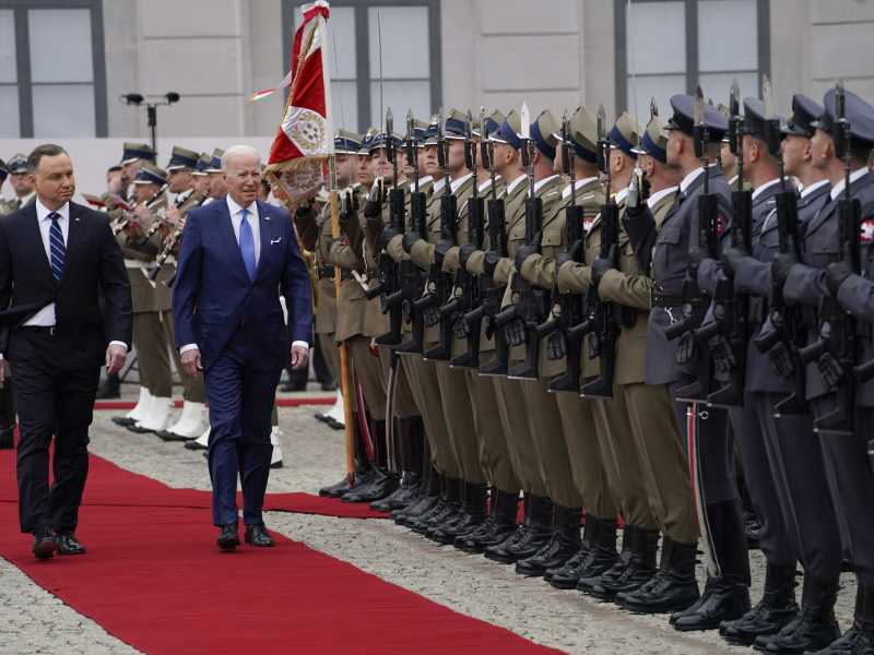 Biden: "Putin un tiranno. Quell'uomo non può restare al potere"