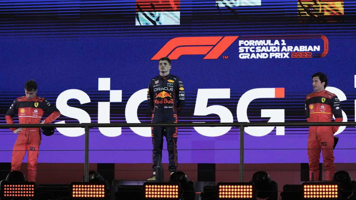 Immagine di In Arabia vince Verstappen davanti alle Ferrari. Per Leclerc sarà una grande mondiale