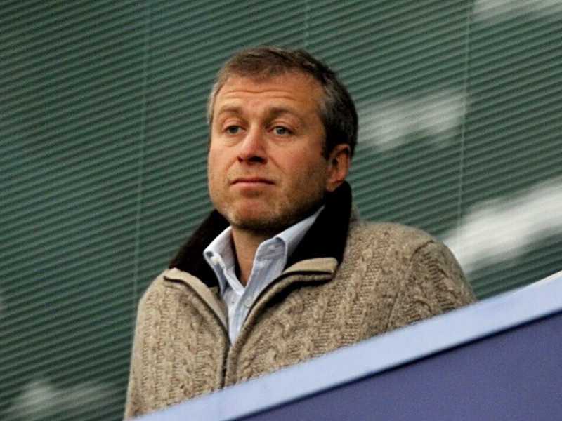 Abramovich dice di essere stato avvelenato. Le inchieste in corso e le conferme del "metodo Putin"