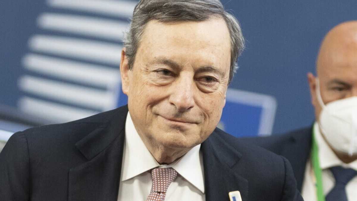 Immagine di La telefonata Draghi-Putin: uno cerca la pace, l'altro pensa ai rubli