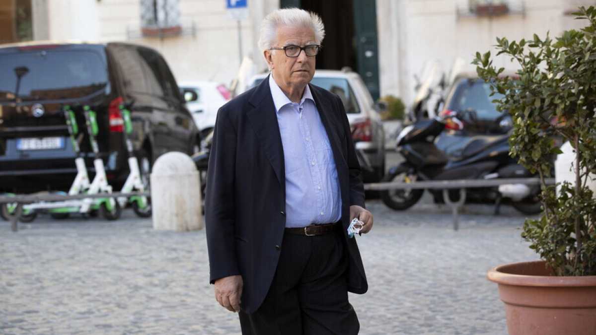Immagine di Le alleanze in crisi. Il proporzionale per stabilizzare il quadro. Parla Zanda