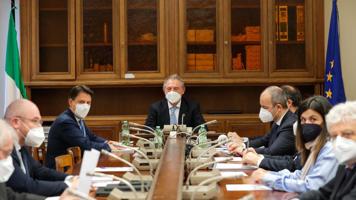 Immagine di Per il Copasir l'indagine sulla missione russa in Italia non può ancora dirsi conclusa