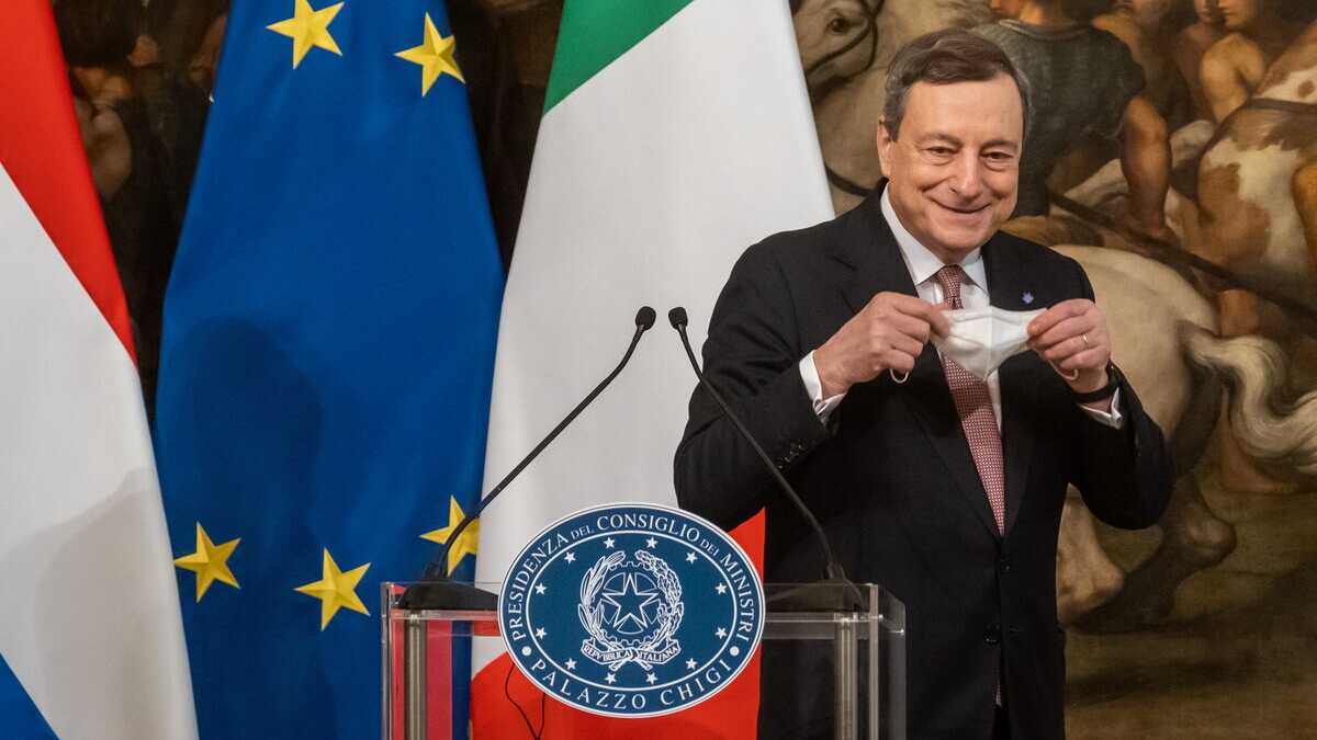 Immagine di Draghi chiede all'Olanda il tetto al prezzo del gas. Ma Conte e Salvini spingono verso la crisi