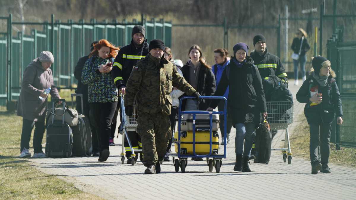 Immagine di In fuga dall'Ucraina: storia di O., V. e K.. La guerra, la dialisi, un trapianto mancato