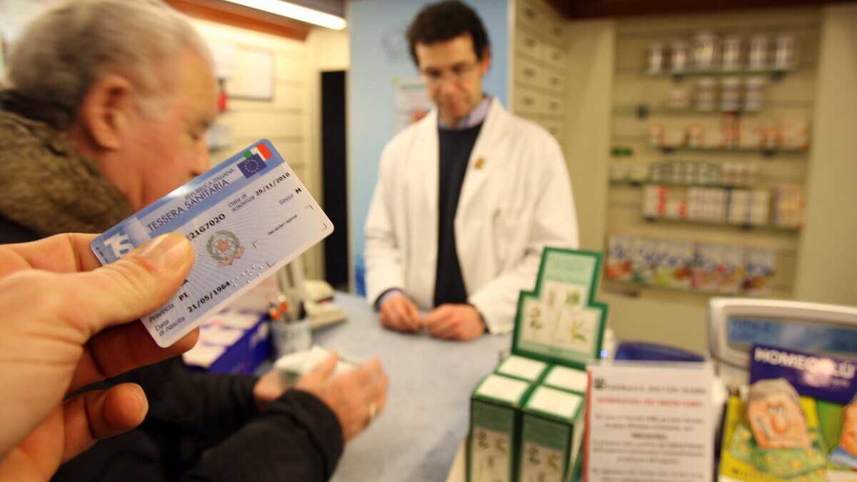 Immagine di Le nuove tessere sanitarie fanno infuriare il Veneto leghista