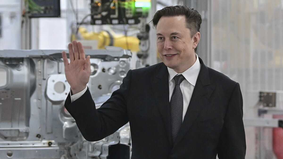 Immagine di Elon Musk vuole essere il capo di Twitter e lancia un'Opa ostile da 43 miliardi