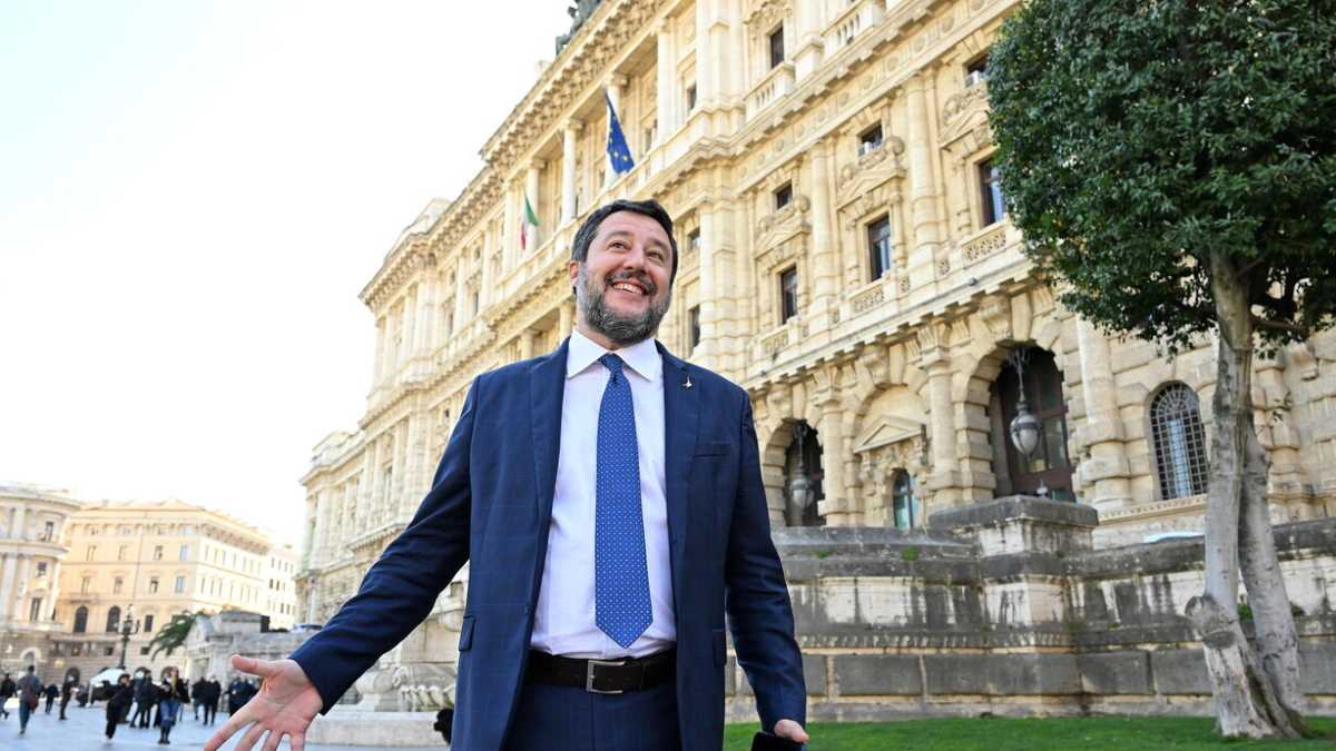 Immagine di Il domato Salvini : "Non voglio far cadere il governo, ma..."