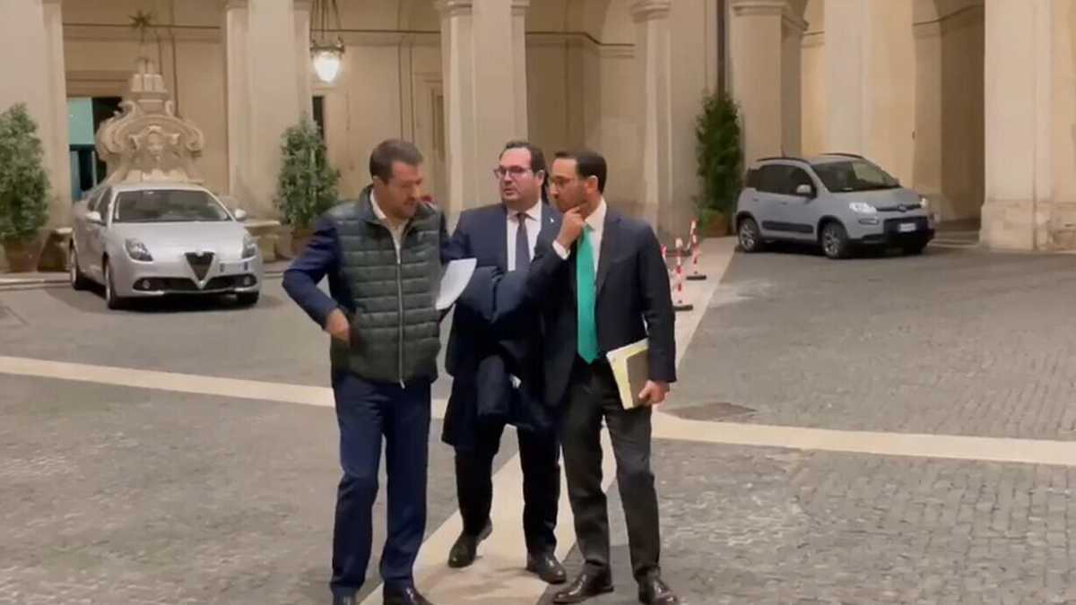 Immagine di Il centrodestra si barrica al Mef e sul catasto si riaccenda la baruffa