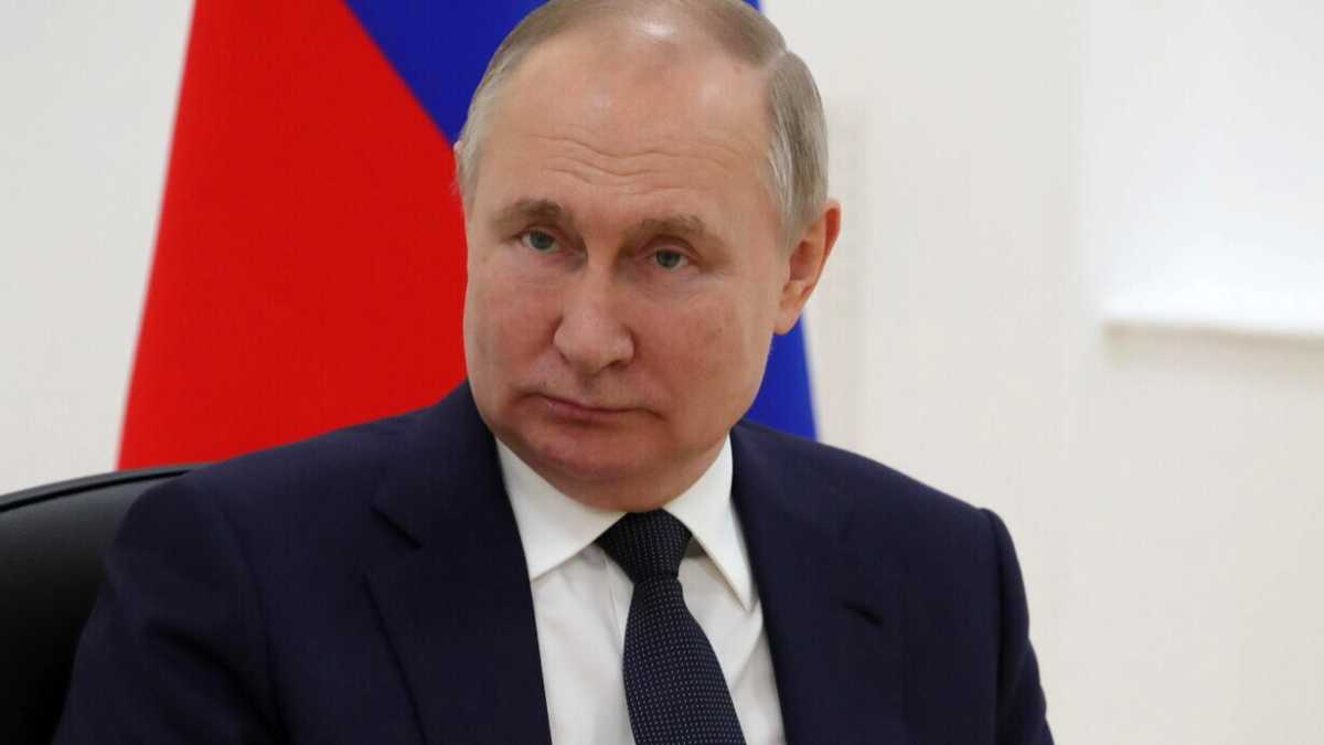 Immagine di La Russia riduce la produzione di petrolio e lo vende a sconto. Le sanzioni stanno funzionando
