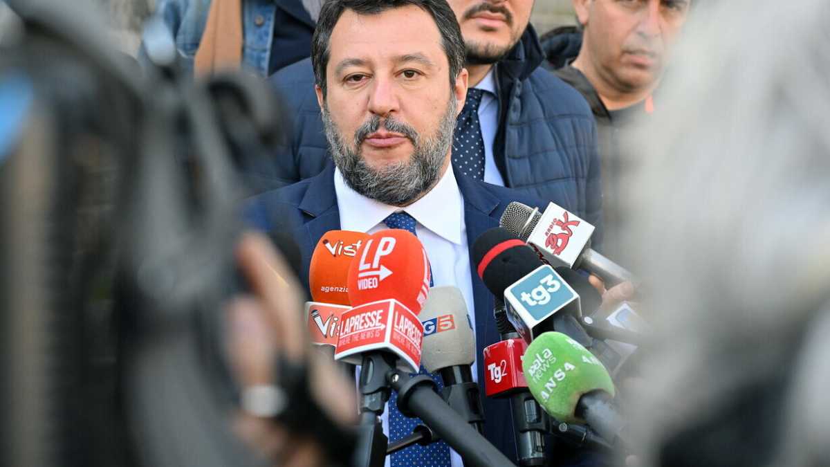 Immagine di Leghisti in fuga da Salvini. Nel Lazio la Lega non esiste più