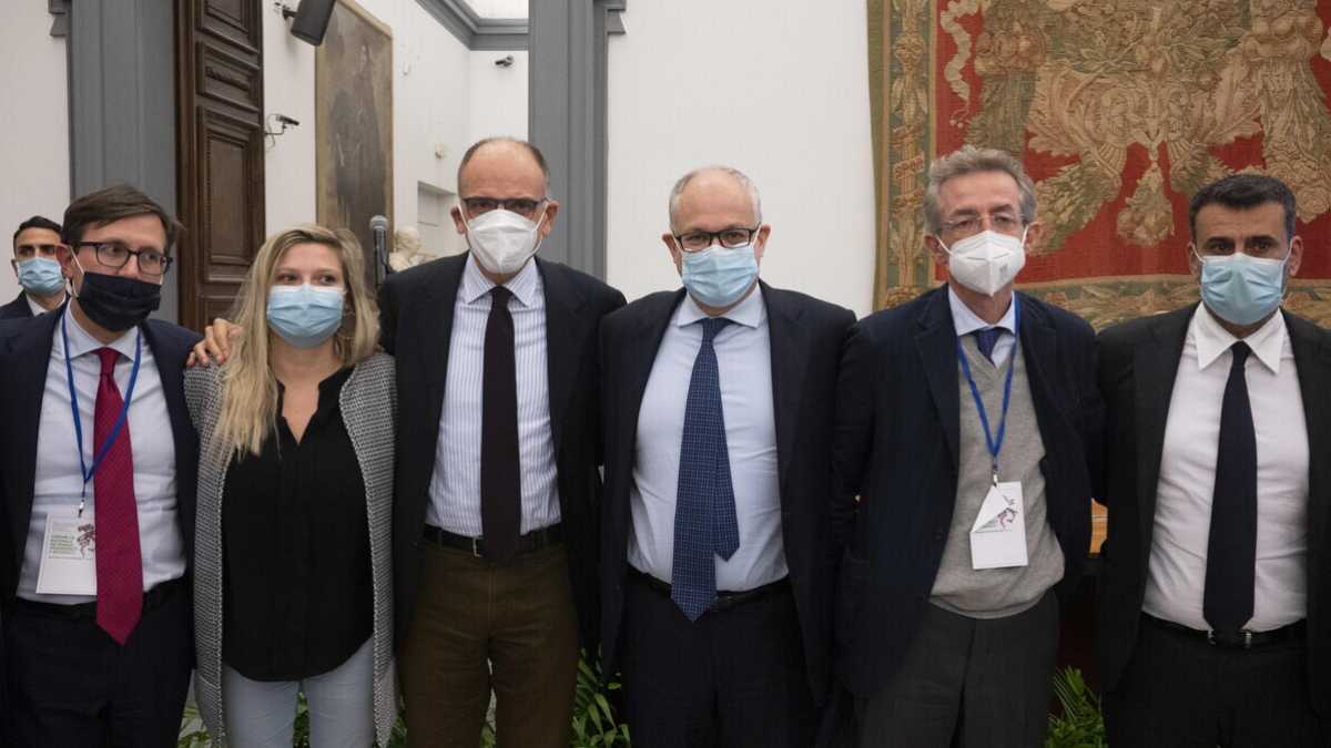 Immagine di Manfredi risponde a Sala. E dopo il “campo largo” il partito dei sindaci Pd litiga pure sul Pnrr