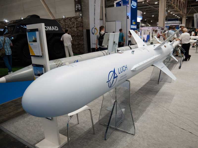 Un missile Neptune ala Fiera militare 'Zbroya ta Bezpeka' a Kyiv nel 2021 (via Wikipedia)&nbsp;<br />