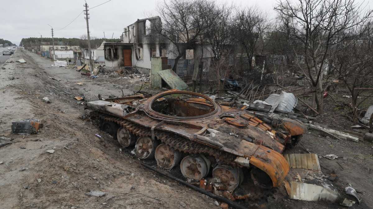 Immagine di "Gli ucraini si vestiranno da russi per uccidere se stessi". L'ultimo delirio dell'ambasciata di Mosca