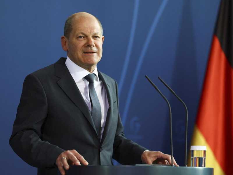 La Germania di Scholz paralizzata di fronte a Putin. Il punto debole di Berlino