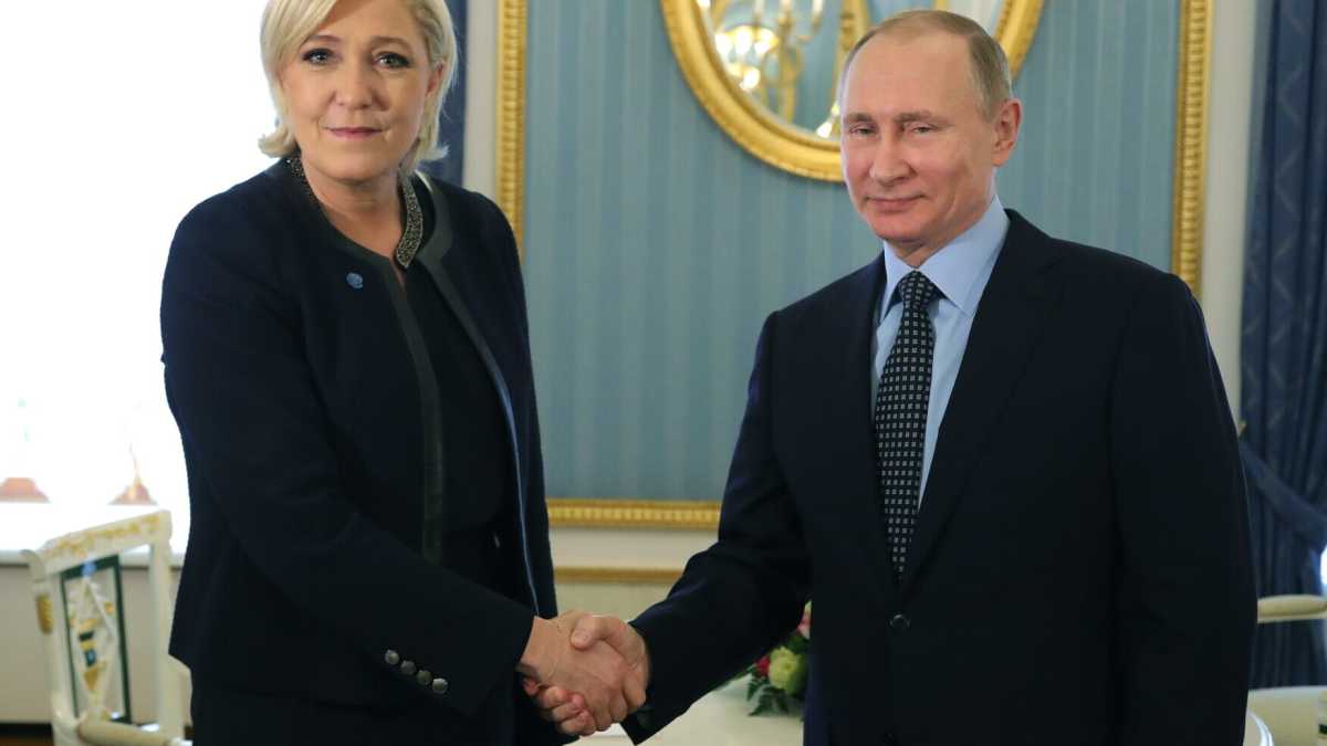Immagine di Perché Putin tifa Le Pen? Uno schemino a uso e consumo degli utili idioti dello zar