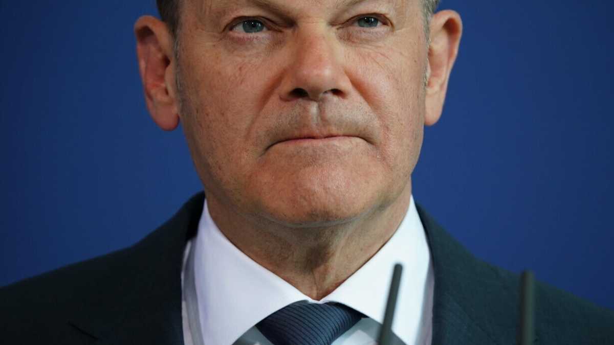 Immagine di Il germanista Bolaffi ci dice che ora Scholz deve rimettere in discussione il modello tedesco