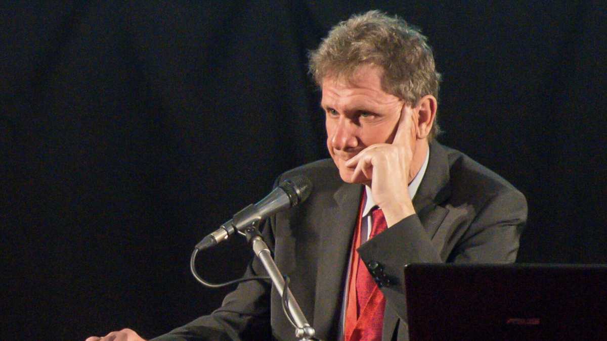 Immagine di Caracciolo, non siamo sicuri di aver sentito