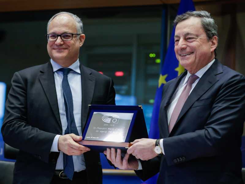 Il Giubileo di Gualtieri: Draghi lo aiuta sui rifiuti, ma fondi saranno gestiti dal Mef