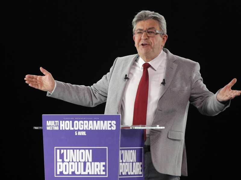 Mélenchon fa litigare tutta la gauche, altro che fronte anti Macron