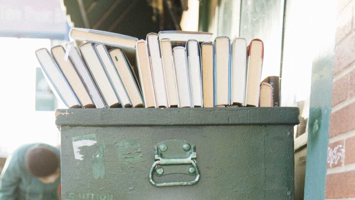 Immagine di Consumi culturali di nuovo in crisi. Due ore in silenzio al cinema non resiste nessuno