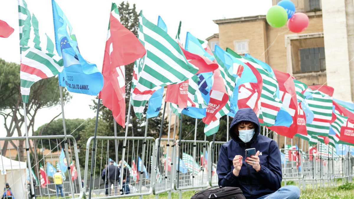 Immagine di San Giuseppe, questo Primo Maggio proteggimi dalle bandiere