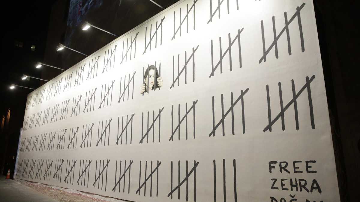 Immagine di Com’è pericolosamente facile convincere qualcuno della bontà della censura