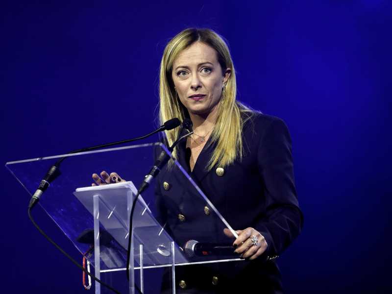Meloni da Milano lancia la sfida di governo. Ecco Giorgia e i suoi fratelli