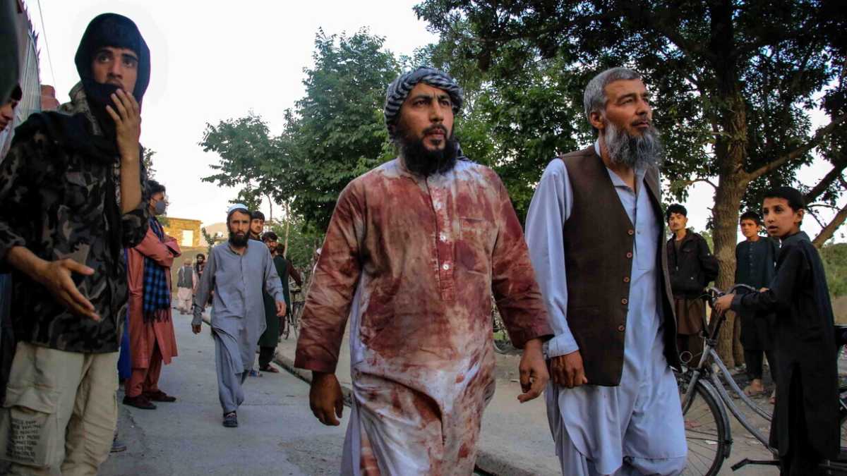 Immagine di In Afghanistan i talebani promettevano sicurezza, ma sono travolti dall’Isis