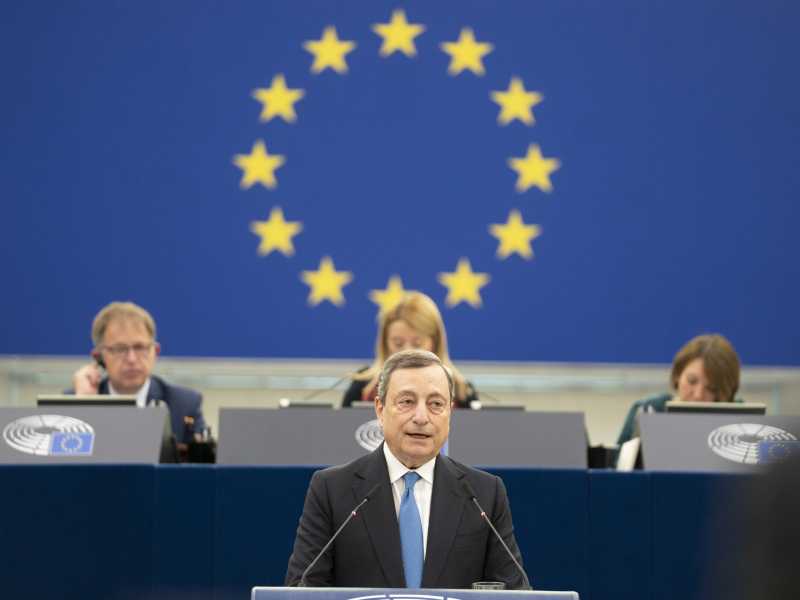 Draghi vuole smontare il Superbonus di Conte. Si teme "l'esgalescion" di governo