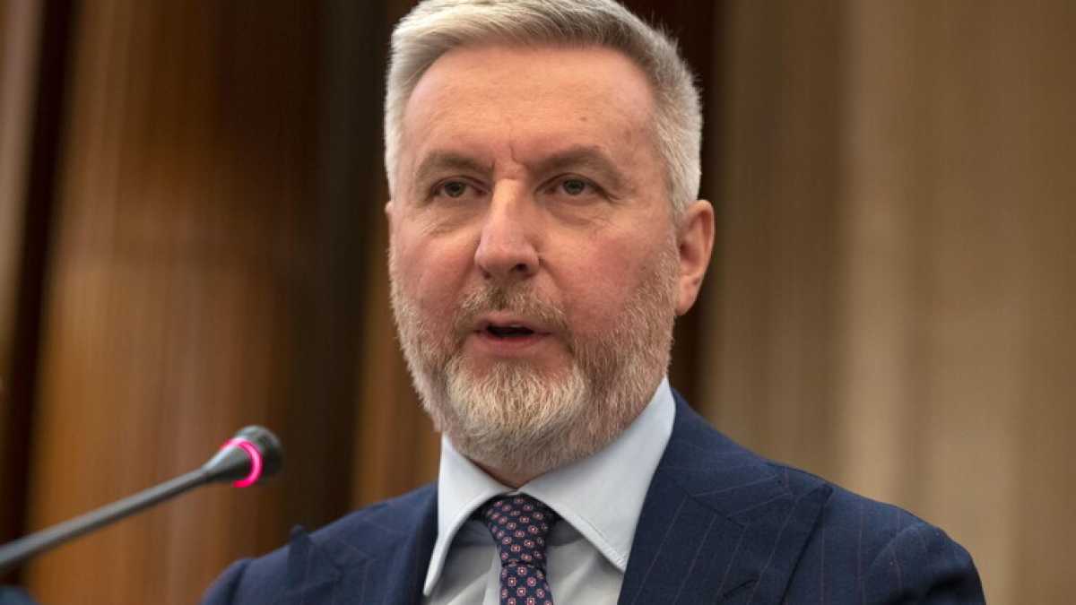 Immagine di Guerini in Parlamento: "Non c’è pace se Putin non si ferma"