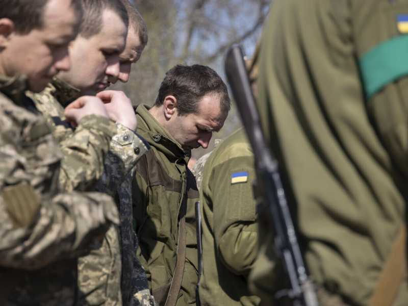 La traiettoria militare della guerra è costante: l’Ucraina si rafforza, la Russia s’indebolisce