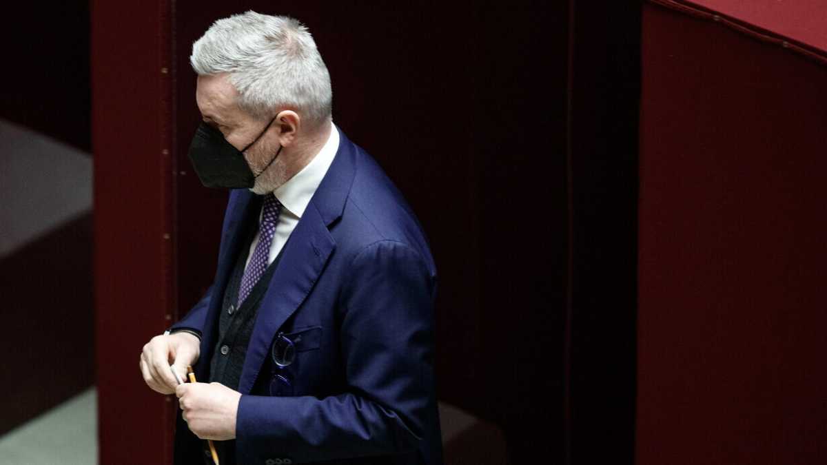 Immagine di Lo spazio conteso tra Colao e Guerini