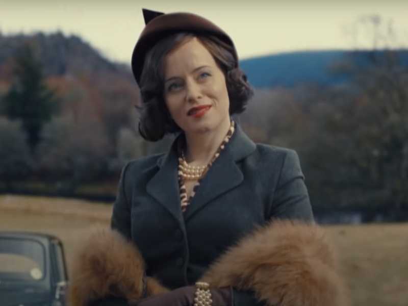 Una serie perfidamente inglese senza le remore che frenavano “The Crown”