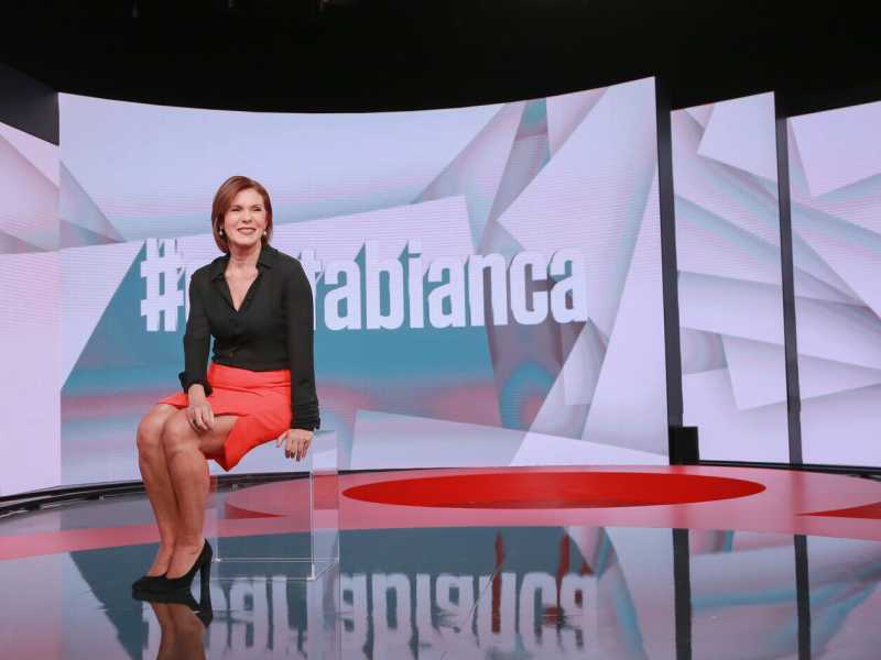 Bianca Berlinguer insegue il premio "epurato d'oro Rai". Per il governo: "Non ci riguarda. Niente martiri"