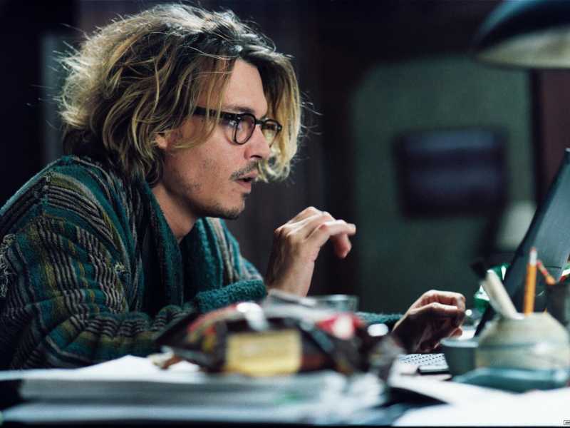 Una scena di Secret Window, film del 2004 diretto da David Koepp, tratto da un racconto di Stephen King &nbsp;<br />