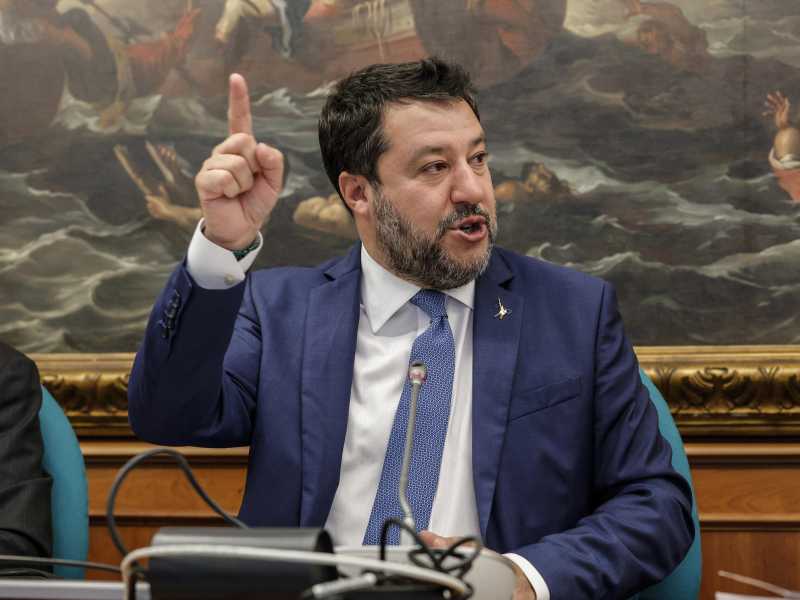 Salvini: "Armi in Ucraina? Ne parlerò con Draghi"