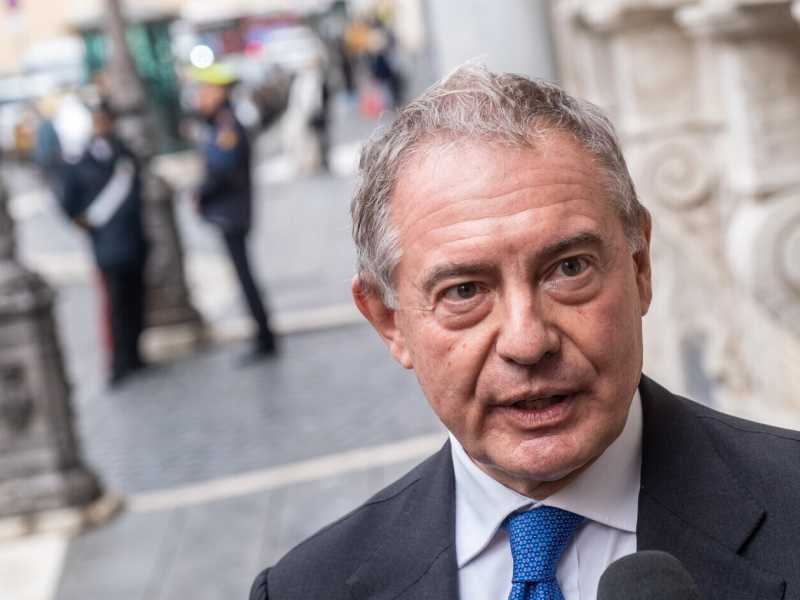Tutto passa dal Copasir. Parla il presidente Adolfo Urso