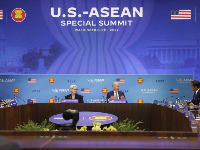 Biden convoca l’Asean contro Russia e Cina ma la strategia non funziona