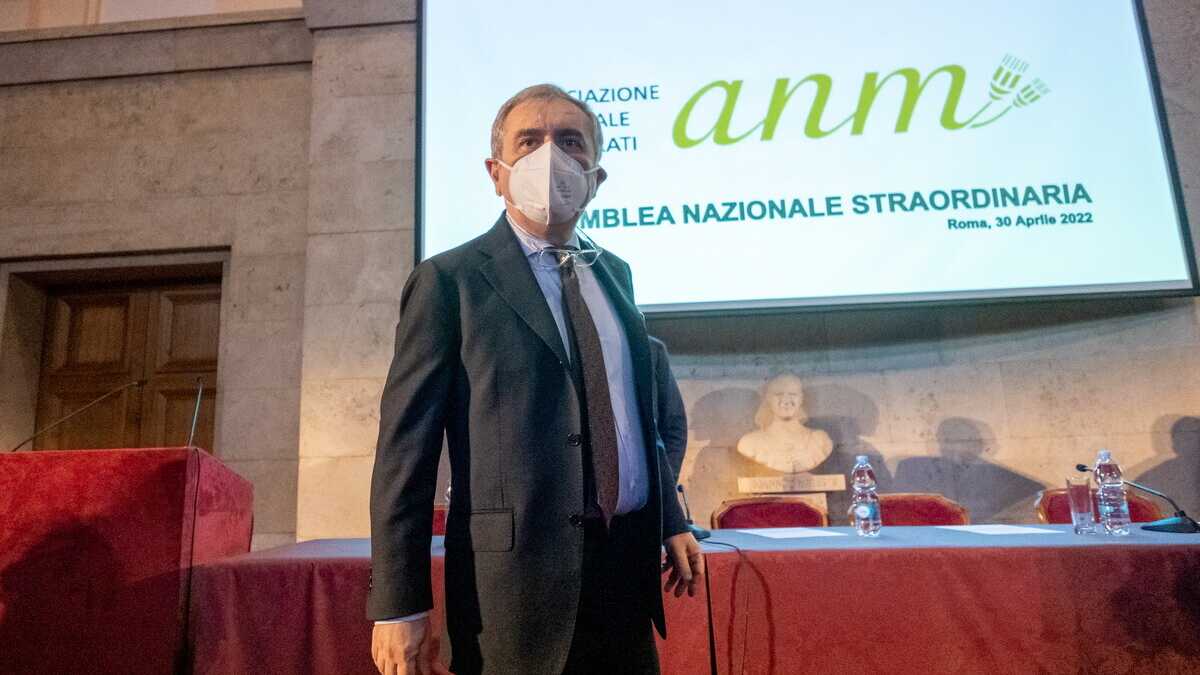 Immagine di Di fronte al flop dello sciopero l'Anm adotta la strategia dello struzzo