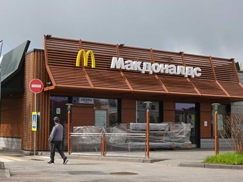 McDonald’s lascia la Russia: gli Archi dorati non brillano più