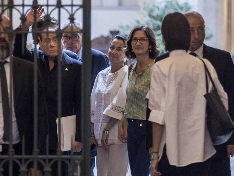Palazzo Grazioli - Riunione dei vertici di Forza Italia. Silvio Berlusconi, Licia Ronzulli, Maria Stella Gelmini (Roberto Monaldo / LaPresse)&nbsp;<br />