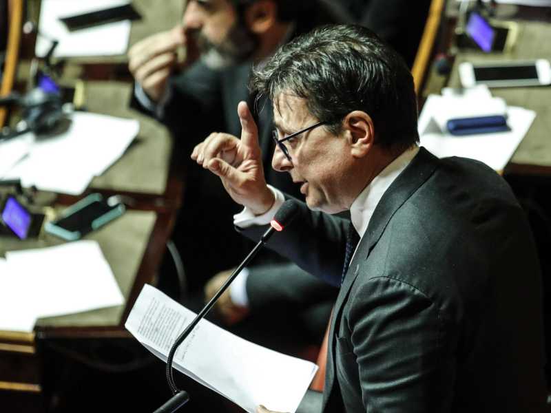 Salvini perde ancora pezzi: lascia la Lega il senatore Grassi. "Dissonanze politiche"
