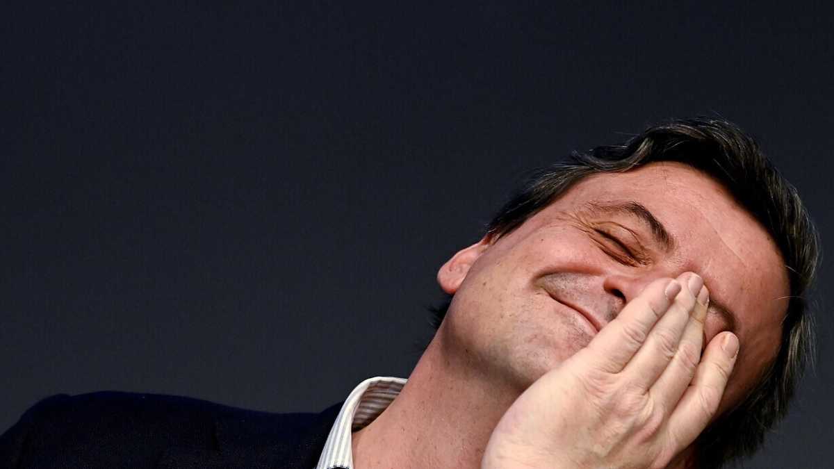 Immagine di Calenda ateo devoto