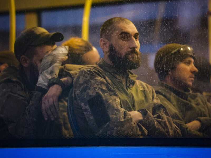 Cosa deciderà Putin sui combattenti di Azovstal