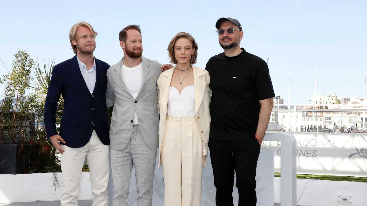Immagine di A Cannes i cinefili duri e puri applaudono, ma il cinema è altrove